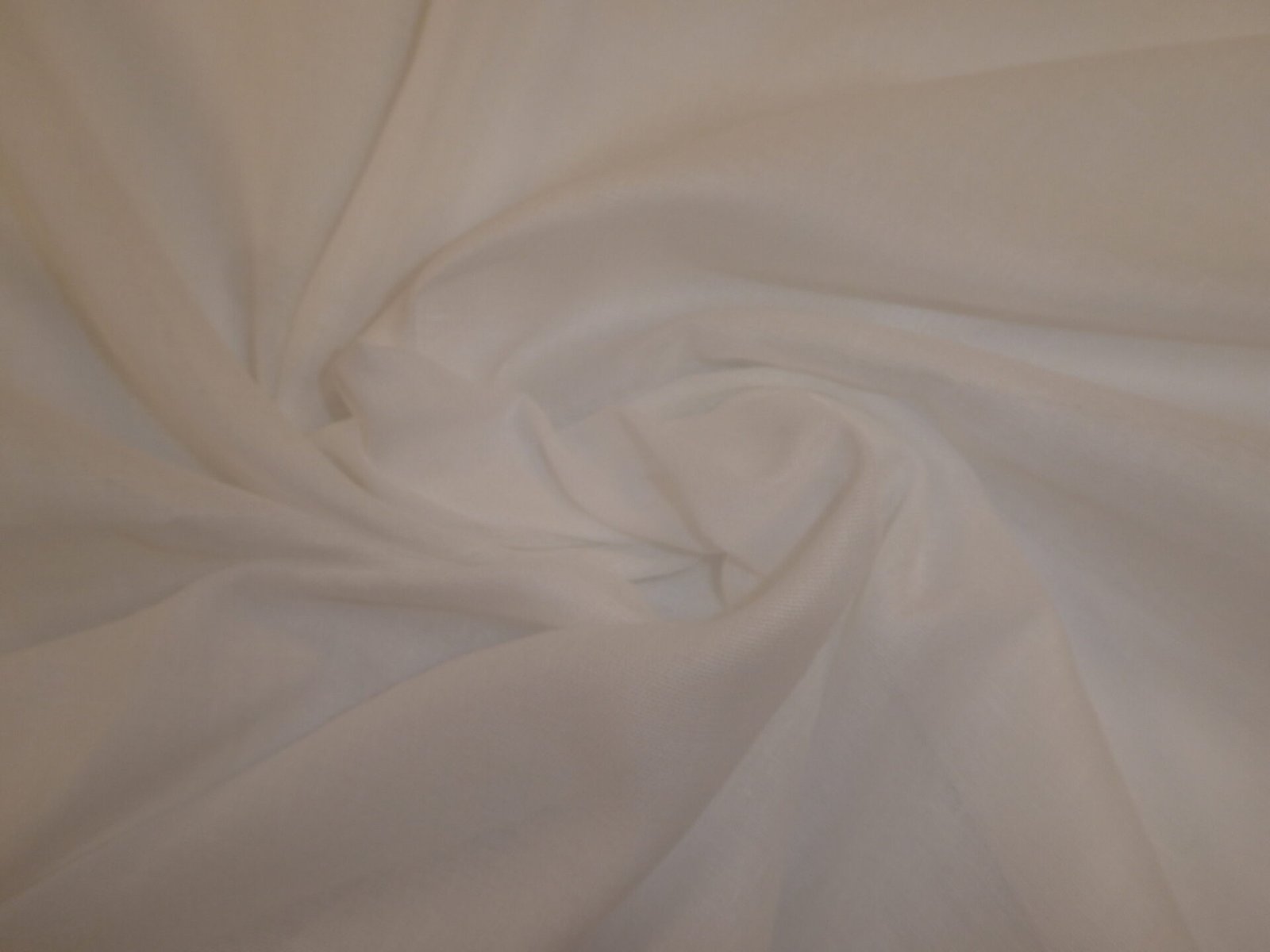 Everything You Need to Know to Buy Muslin Fabrics