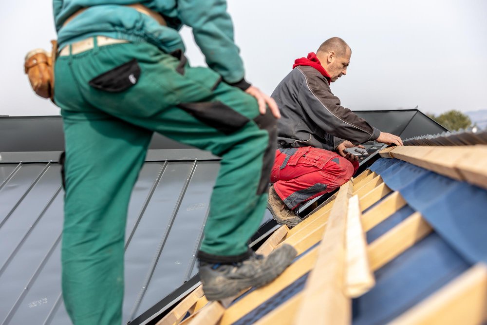 Benefits of Hiring a Professional Roofing Company for Your Roof Repair