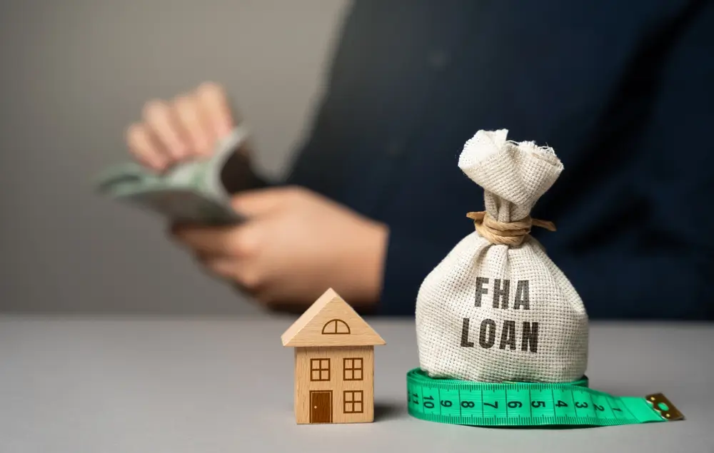 What Does a Mortgage Broker Do? Everything You Need to Know