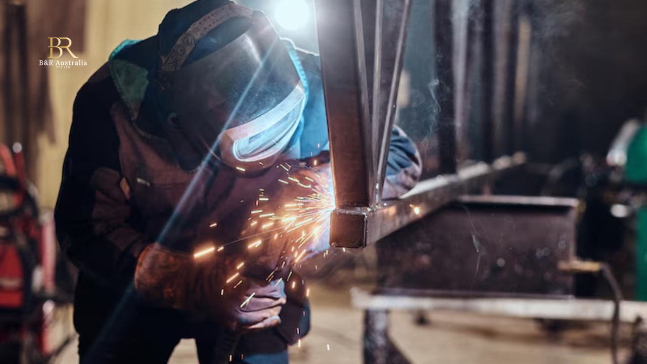What are The Advantages of Stick Welding in Metal Fabrication?