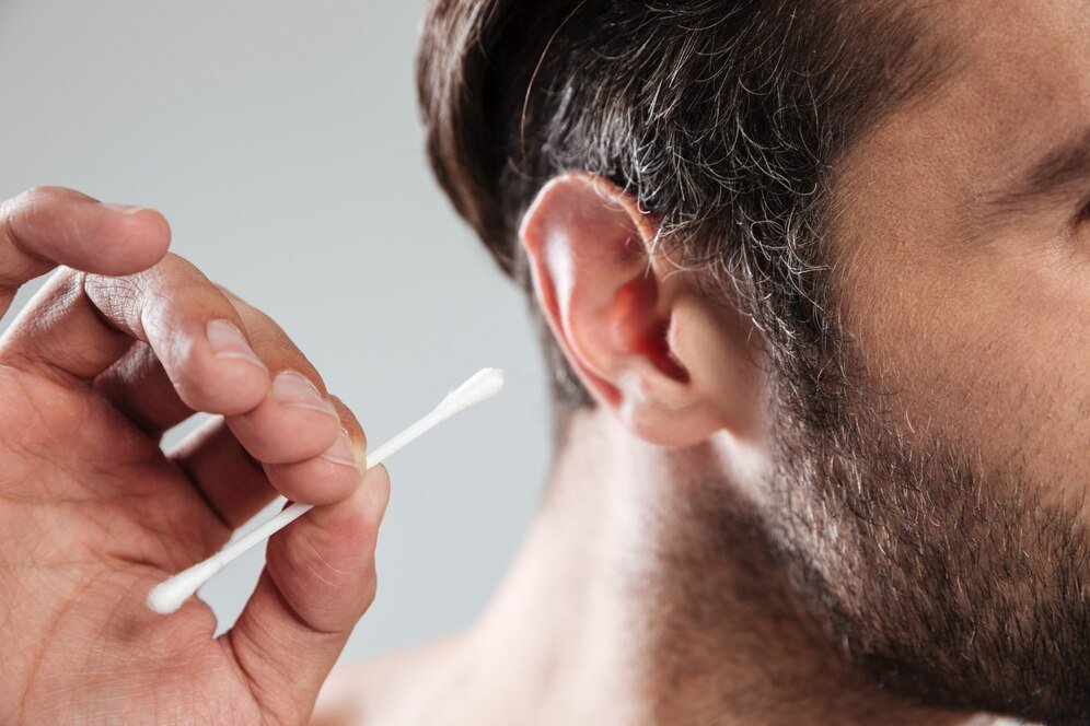 Ear Wax Removal: Do’s and Don’ts