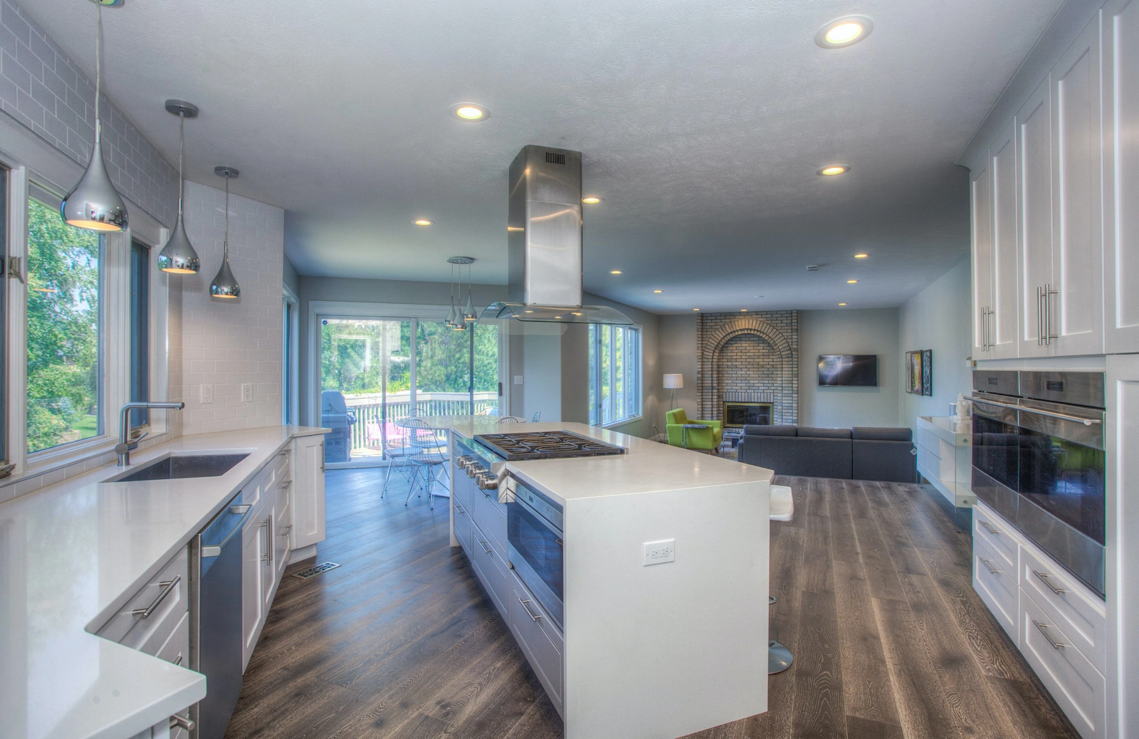 Making really nice rooms with quality stone
