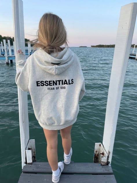 Essentials Clothing: Unlock Your Style Potential