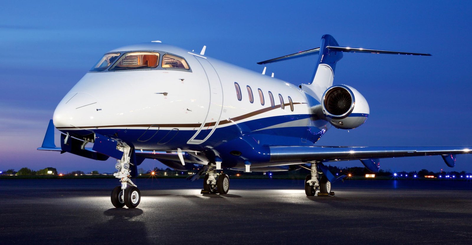 Fly In Style: The Top 9 Private Jet Features You Need To Know!