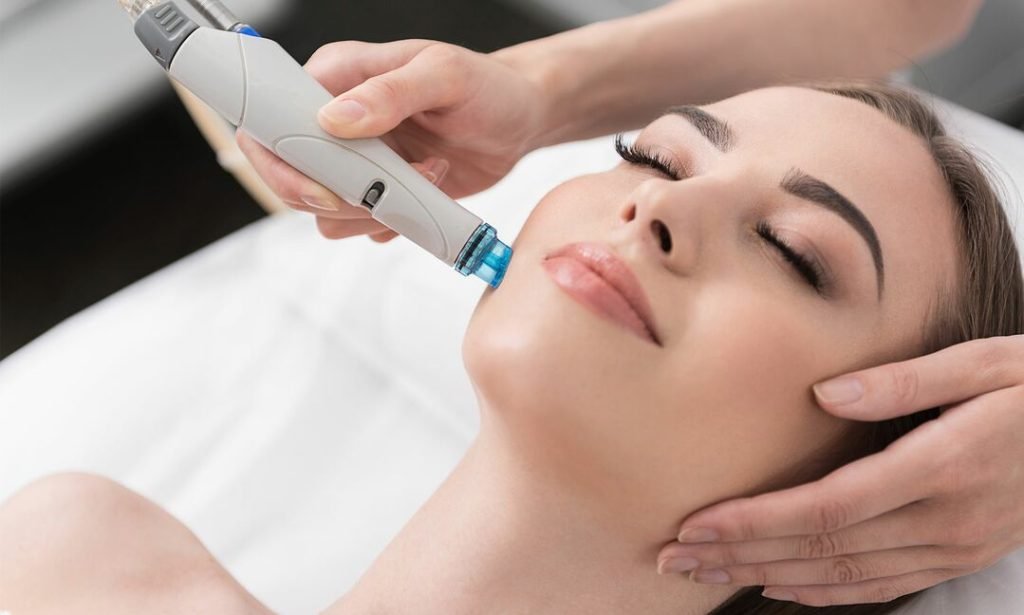 Deep Cleanse Your Skin at Dynamic Aesthetic Clinic