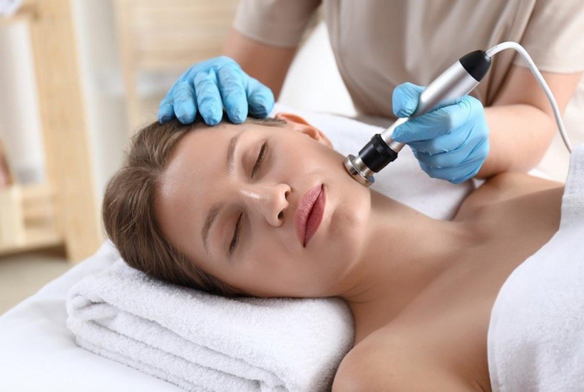 Exfoliation with Hydrafacial at Dynamic Aesthetic Clinic
