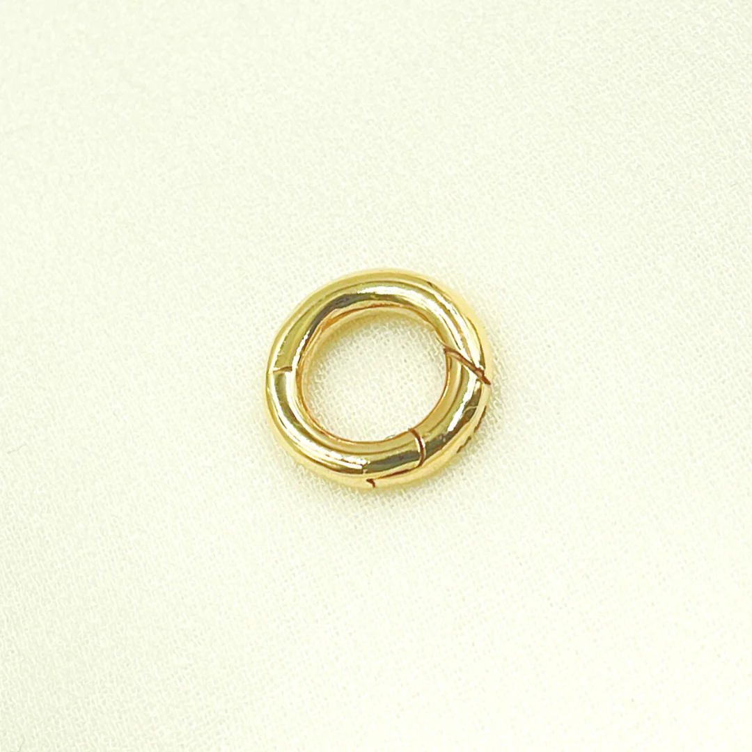 Choosing the Perfect Clasp for Your Necklace: A Guide