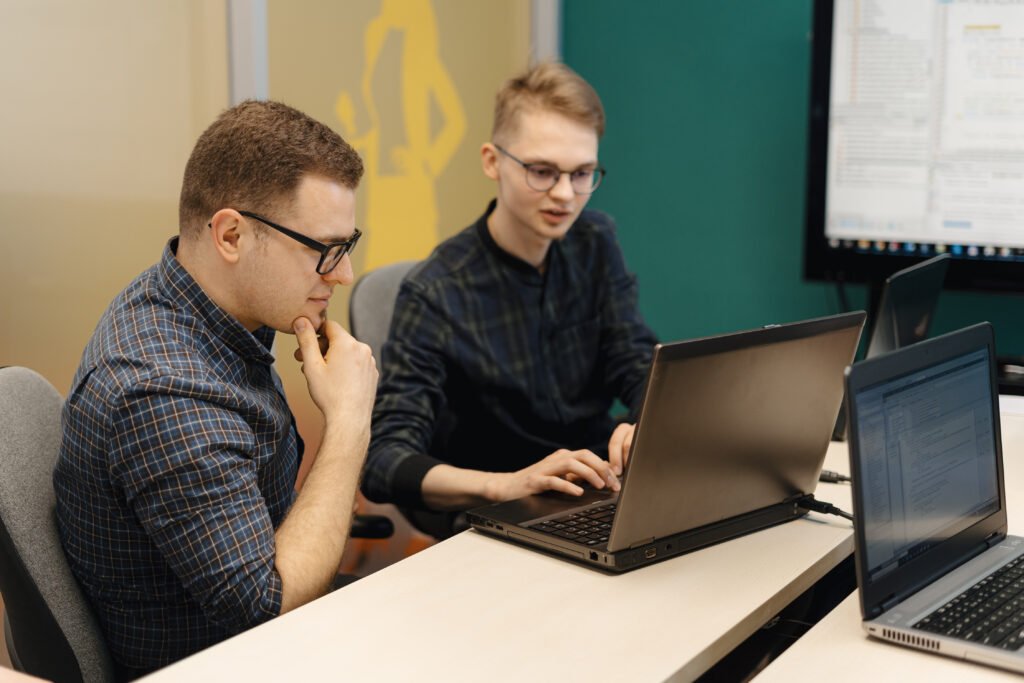Top Rated Computer Science Writing Services to Boost Your Grades in 2025