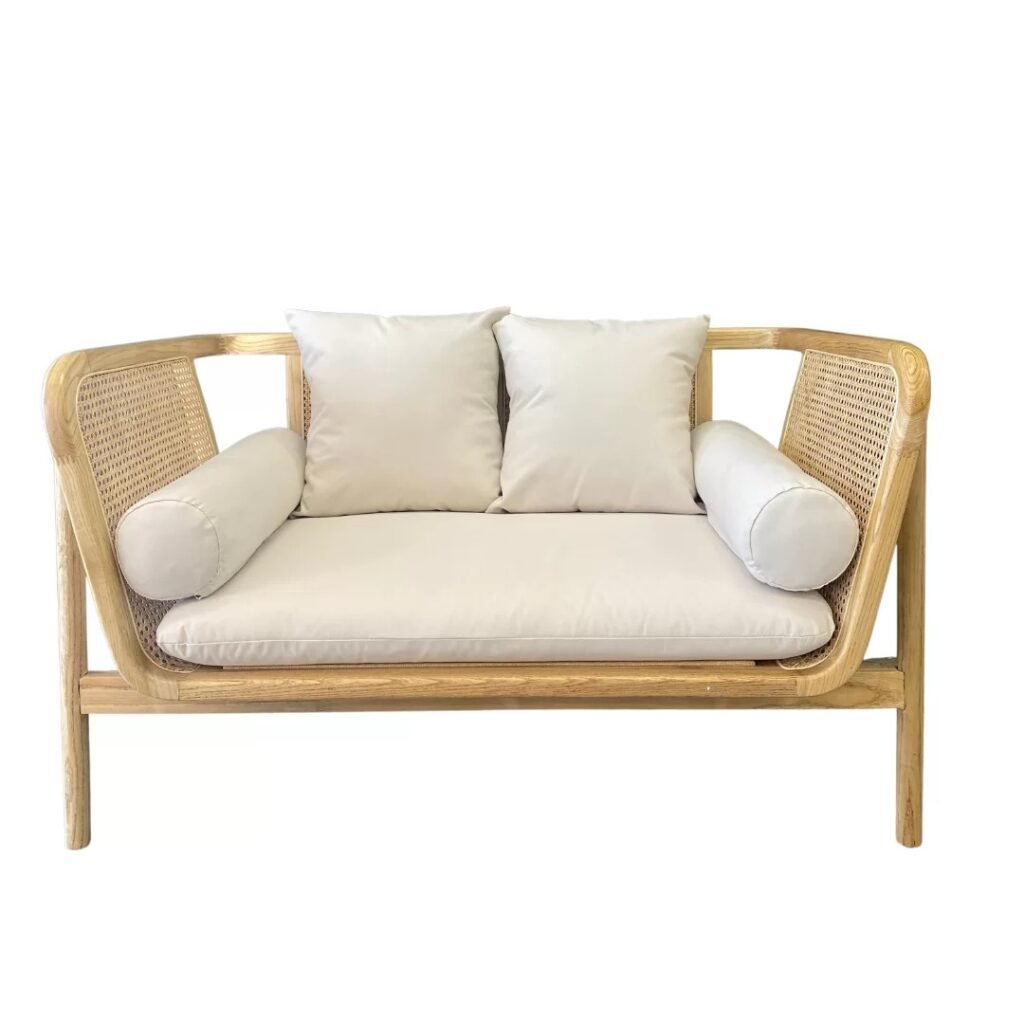 Rattan Lounge