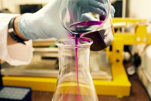 Exosomes in Cosmetics: Unlocking the Secrets of Skin Regeneration and Anti-Aging