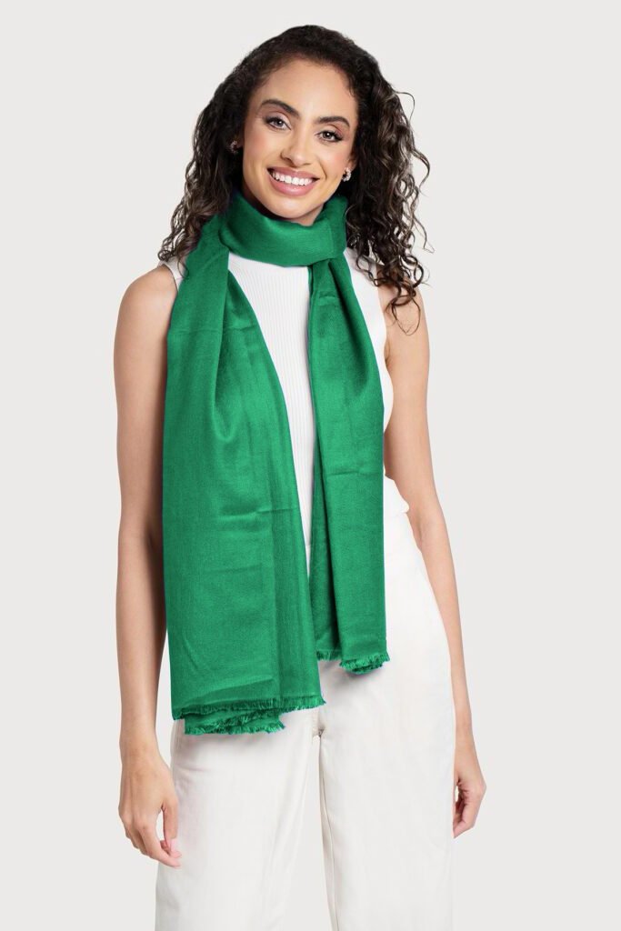 Various Types of Scarves You Can Wear