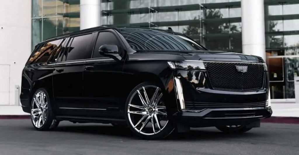 Choose our Hamilton airport limo for punctual rides. Opt for our Party bus Hamilton for unforgettable moments.