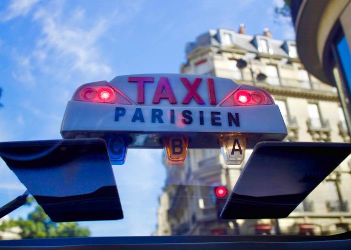 CDG to Disneyland Paris Private Transfer – Luxury, Fast & Hassle-Free Travel in 2025
