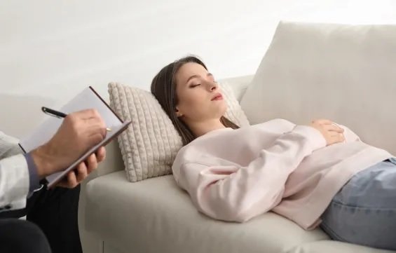 Sound Healing and Access Bars in Dubai: Simple Ways to De‑Stress and Reset
