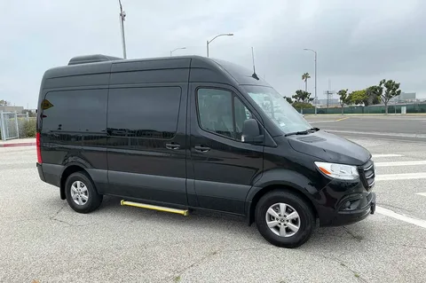 Sprinter Van Rental – Luxury Car Service | Express Limo Inc