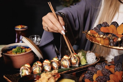Savoring the Craft: Inside Dubai’s Most Artistic Sushi Experiences