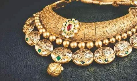 Sell gold, silver, or jewelry in Delhi with ease. Get paid instantly with CashNGoldDelhi – a trusted name for honest evaluations and best rates.