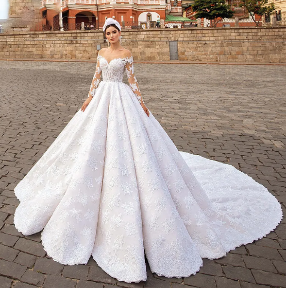 The Arabian Bridal Dress: A Timeless Tradition of Elegance and Beauty