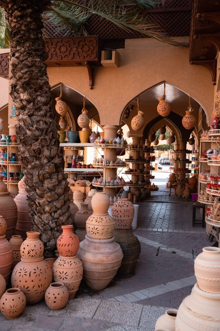 Top Travel Hacks for International Tourists Exploring New Destinations