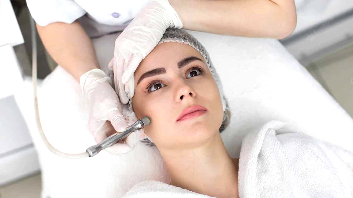 Can HydraFacial Improve Skin Hydration?