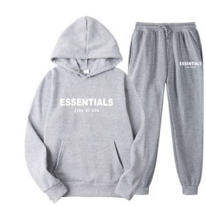 Trendy Essentials Hoodie – Your Go-To Casual Wardrobe Staple