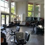 How Does Renting a Salon Chair in Mountain View Empower Your Personal Brand?