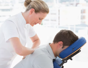 What Makes the Best Chiropractor Near Me for Back Pain Ideal for Neck Pain Treatment Near Me