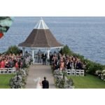 How Do Maine Wedding Caterers Blend Local Flavors with Memorable Wedding Experiences?