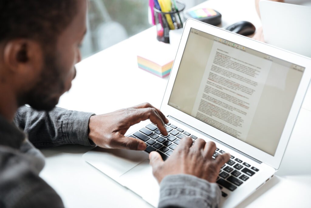 How to Choose the Best Content Writing Services in UAE