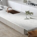 Descubre Silestone: La encimera ideal para tu barra de bar y cocina