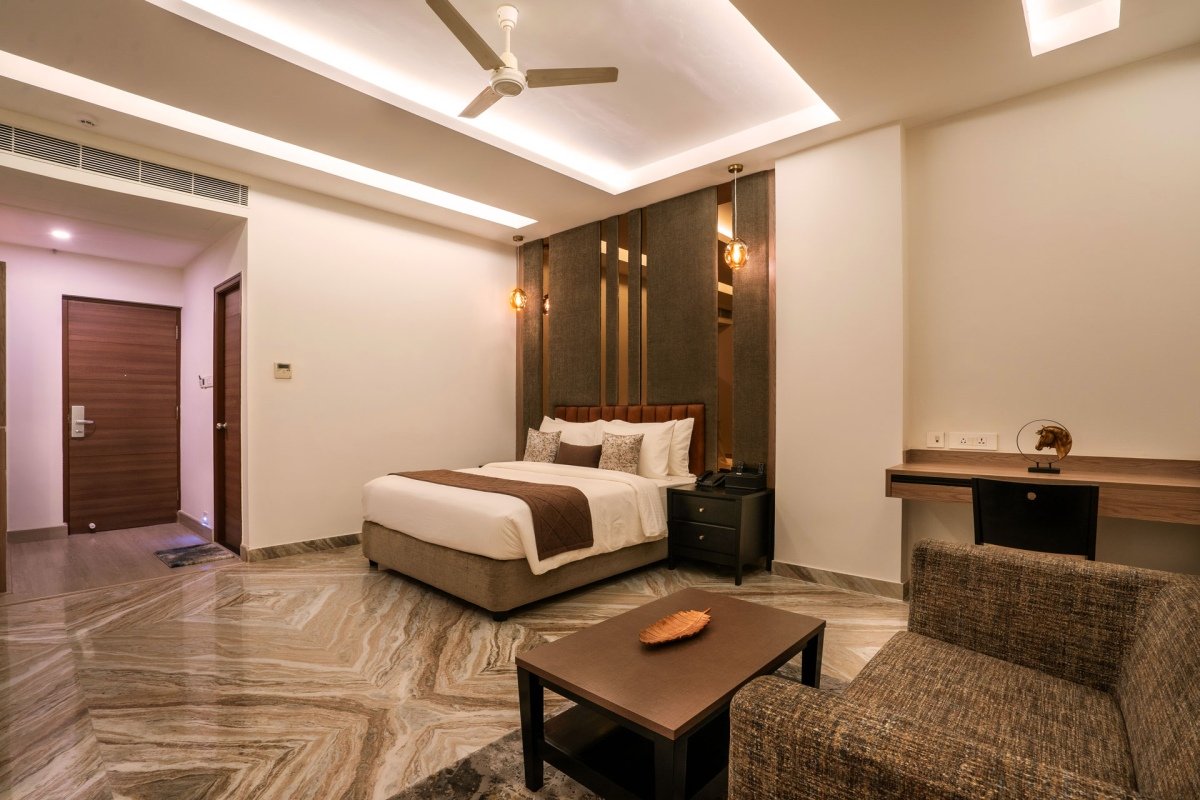 Why Do Travelers Prefer Staying in Suite Rooms?