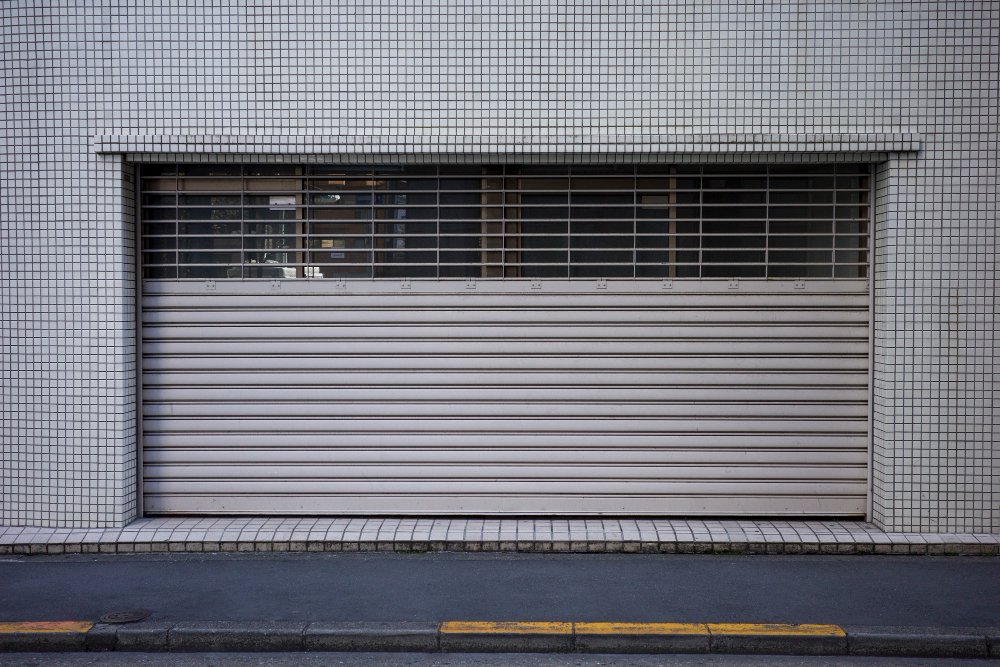 5 Signs You Need a New Garage Door Opener Installation in Cape Coral