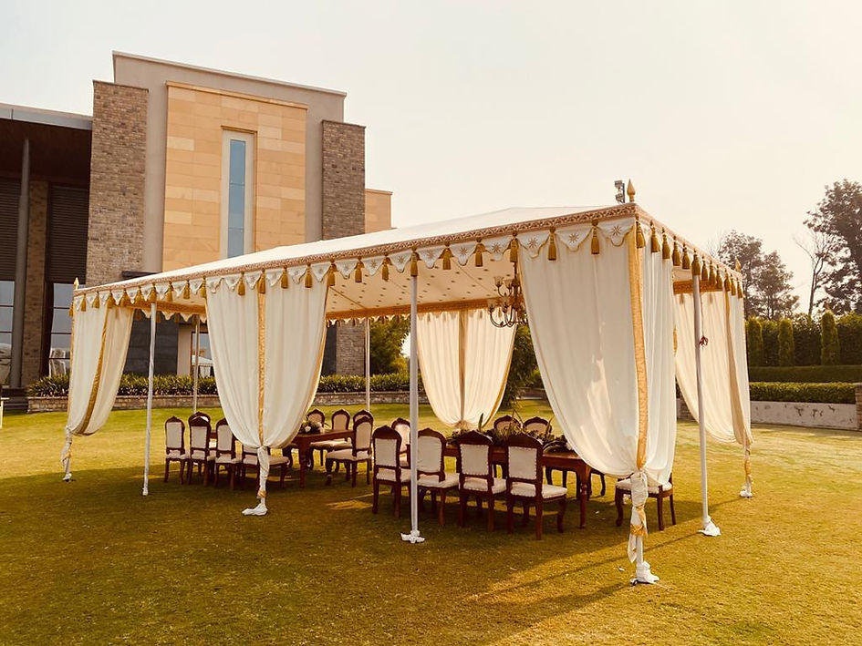 Luxury wedding tent