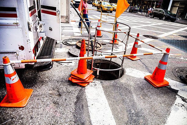 Are emergency plumbers available nights in Hercules?