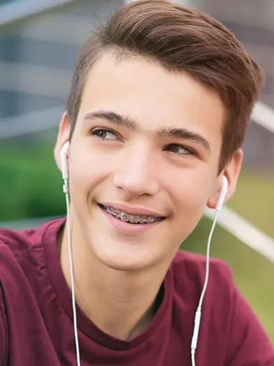 How to Prevent Cavities While Teeth Cleaning with Braces