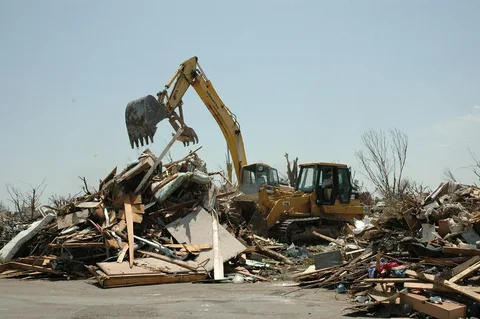 Eco-Friendly Approaches to Commercial Debris Removal