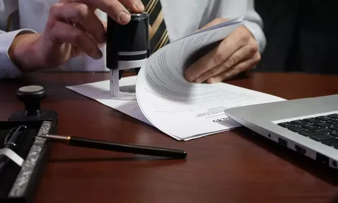 How Contract Notarization Ensures Legal Protection?